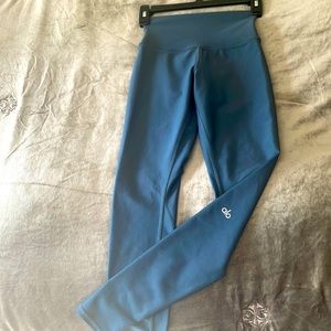 Alo Yoga Airbrush Blue leggings in XS